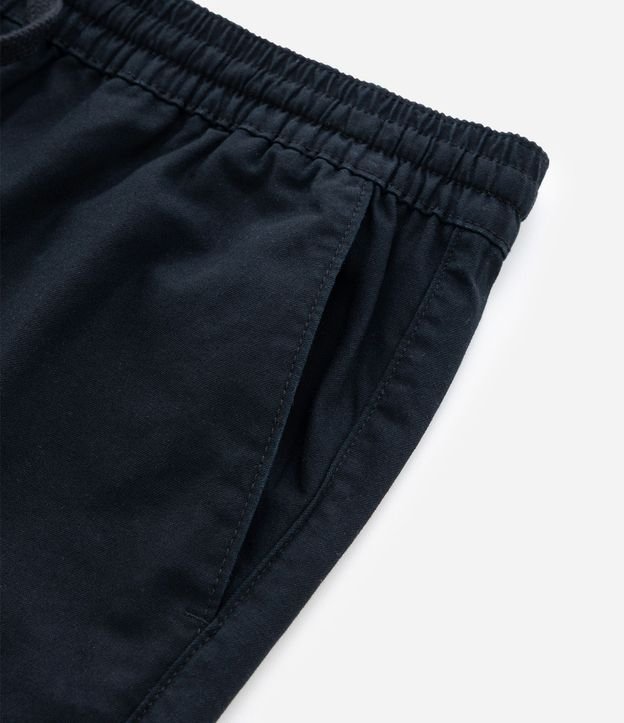 Pantalón Sarga Lisa con Cintura Elástica y Lazo Modelo Relaxed 8