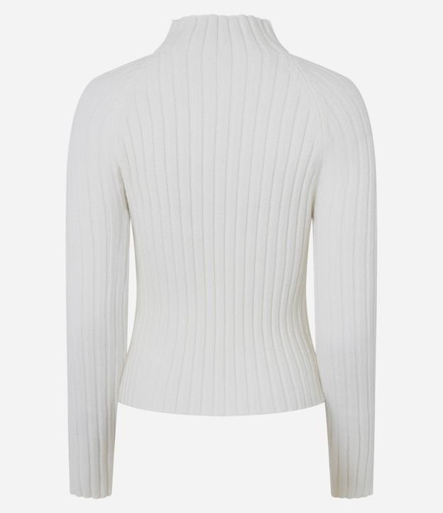 Blusa Cropped en Punto con Cuello Alto 7