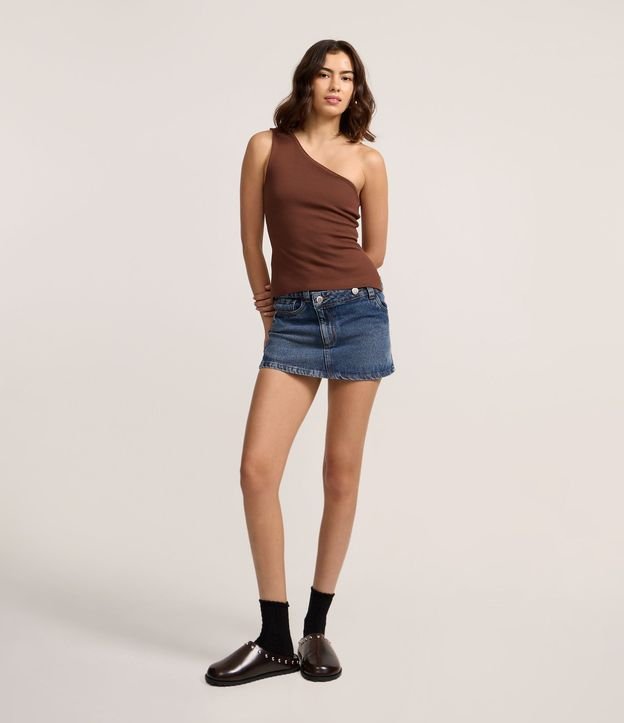 Mini pollera en Jeans con Cintura Traspasada y Bolsillos