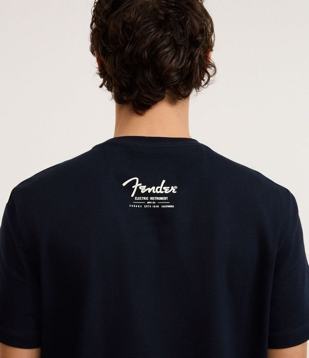 Remera Comfort en Algodón con Estampa Guitarras Fender 4