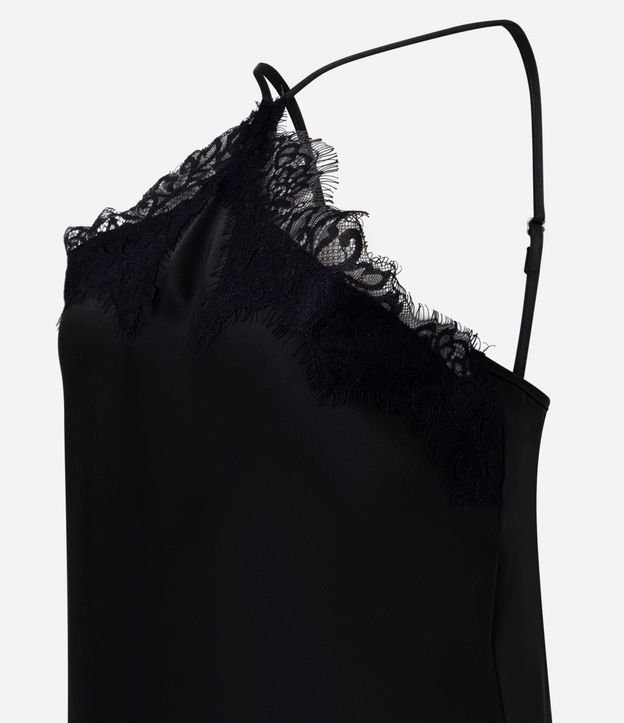 Vestido en Satén con Escote Halter y Bajo Assimétrica 7