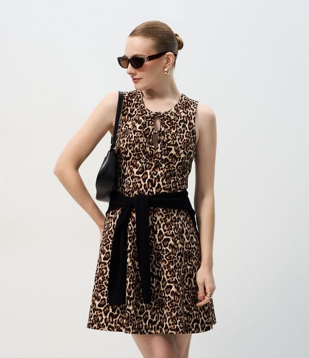 Vestido Corto Animal Print en Bengalina