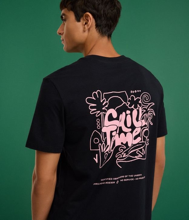 Remera Comfort  em Algodón con Estampa Chill Time Psicodélica 2
