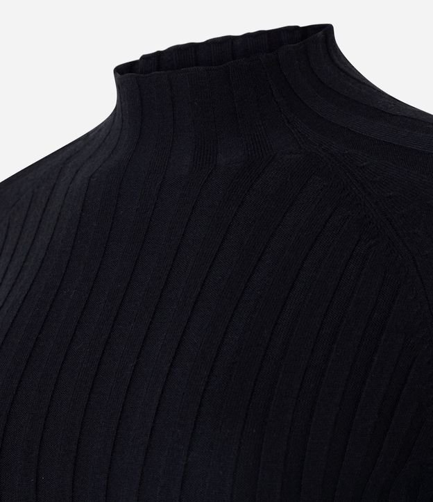 Blusa en Punto con Cuello Alto y Manga Larga 7