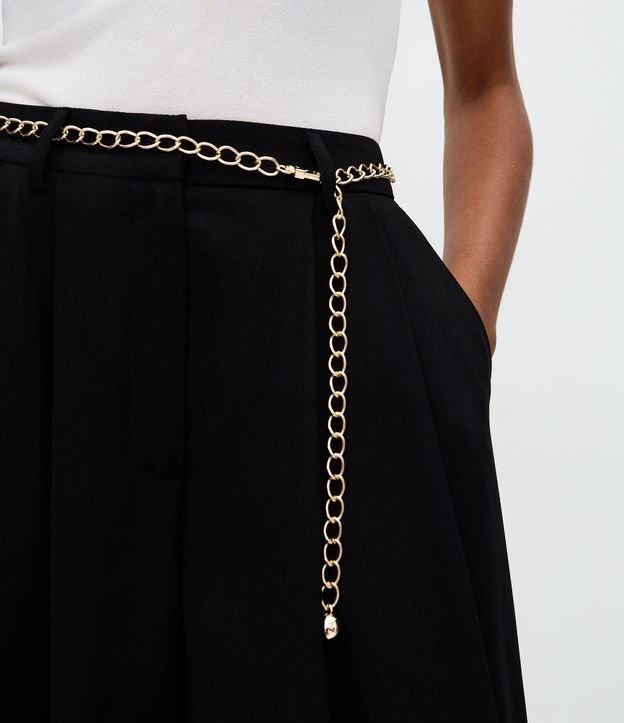Pantalón Aladim Sastre con Pliegues y Cinturón de Cadena 4