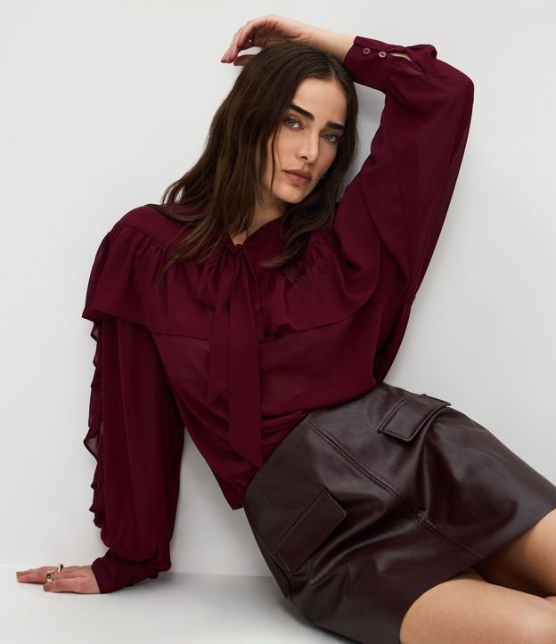 Blusa en Chiffon con Volados y Lazo Delantero 4