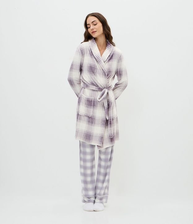 Bata de Baño Regular en Fleece con Estampa de Cuadros 2