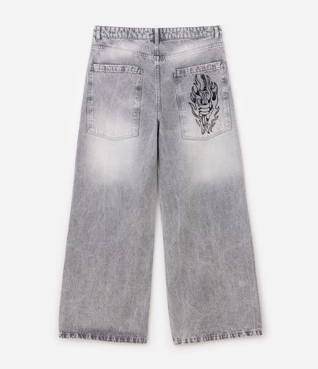 Pantalón Mega Baggy en Jeans con Bordado Localizado 9