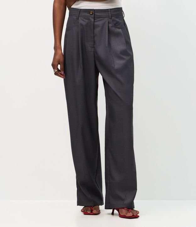 Pantalón Femenino de Sastrería Wide Leg con Calce Amplio 3