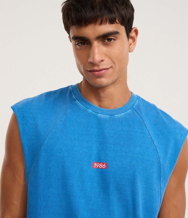 Musculosa Boxy Desteñida en Algodón con Estampa Lettering 4