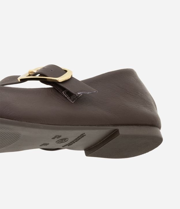 Zapatilla de Cuero con Hebilla Quadrada 5