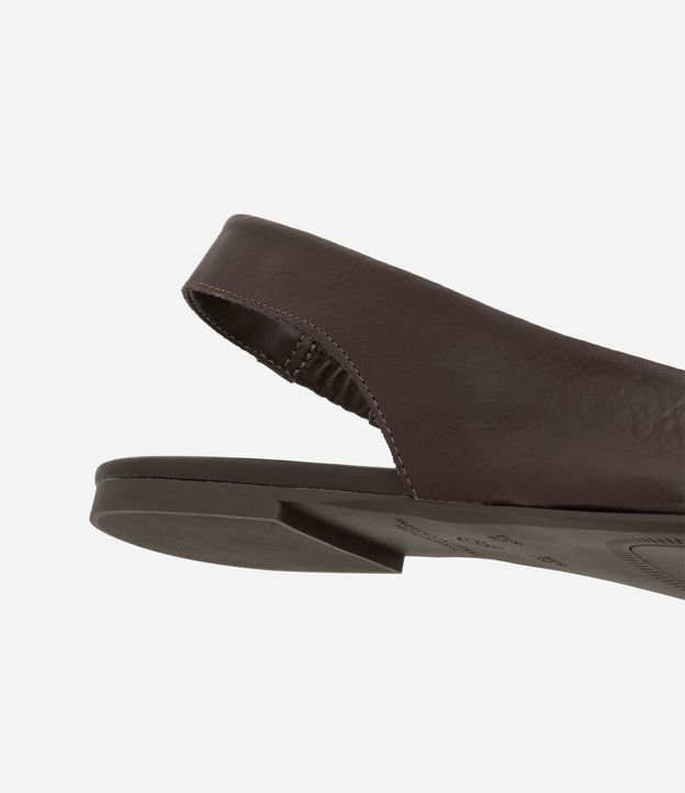 Zapatilla Slingback de Punta Fina en Cuero 4