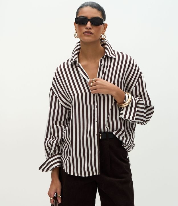 Camisa en Viscosa con Rayas Hilo Teñido 1