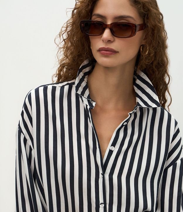 Camisa en Viscosa con Rayas Hilo Teñido 3