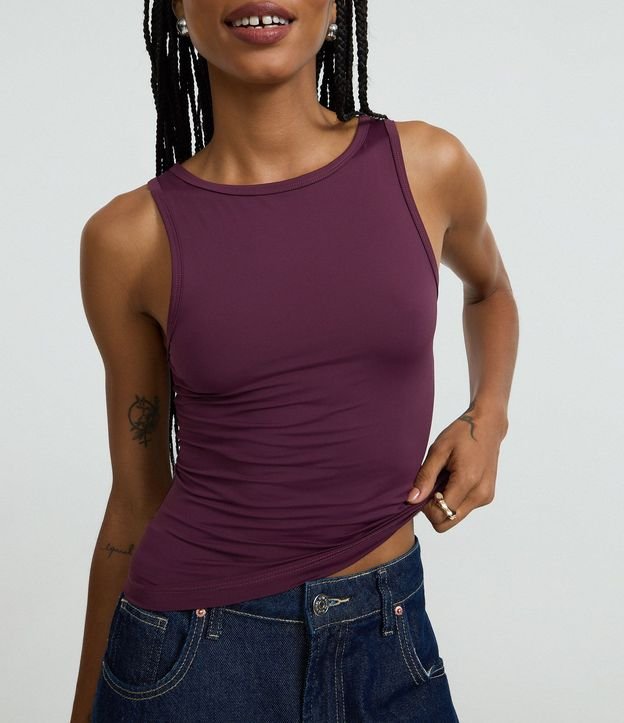 Blusa Musculosa Básica en Poliamida 4
