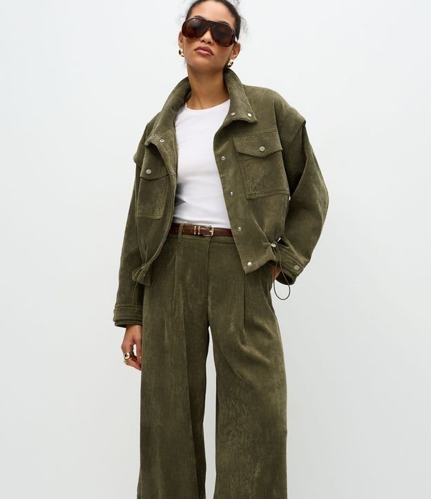 Pantalón Wide Leg en Terciopelo con Detalle en la Cintura 3