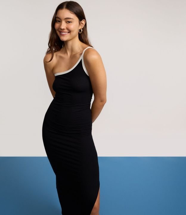 Vestido en Rib con Hombro Único y Viés Contrastantes 4