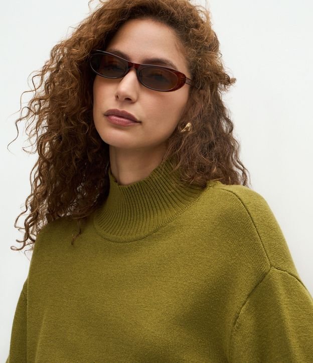 Blusa Alargada en Punto con Cuello Alto 3