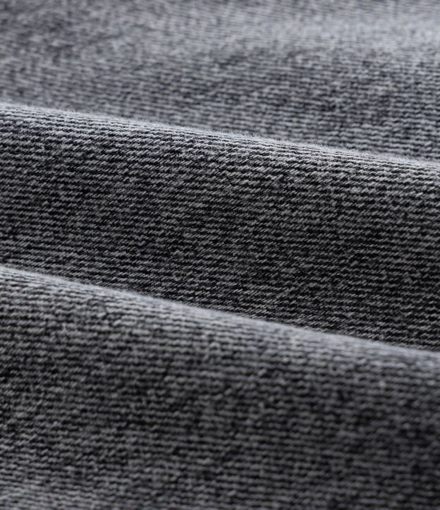 Pantalón Recto  en Jeans con Bolsillo Cargo y Efecto Desteñido 9