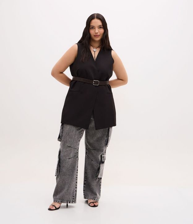 Pantalón Recto  en Jeans con Bolsillo Cargo y Efecto Desteñido