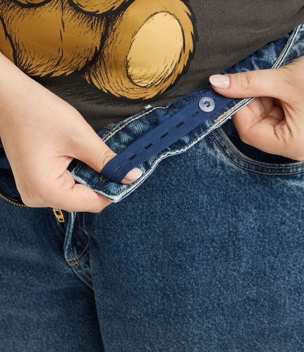 Pantalón de Jean Barrel con Terminación Deshilachada Curve & Plus Size 4
