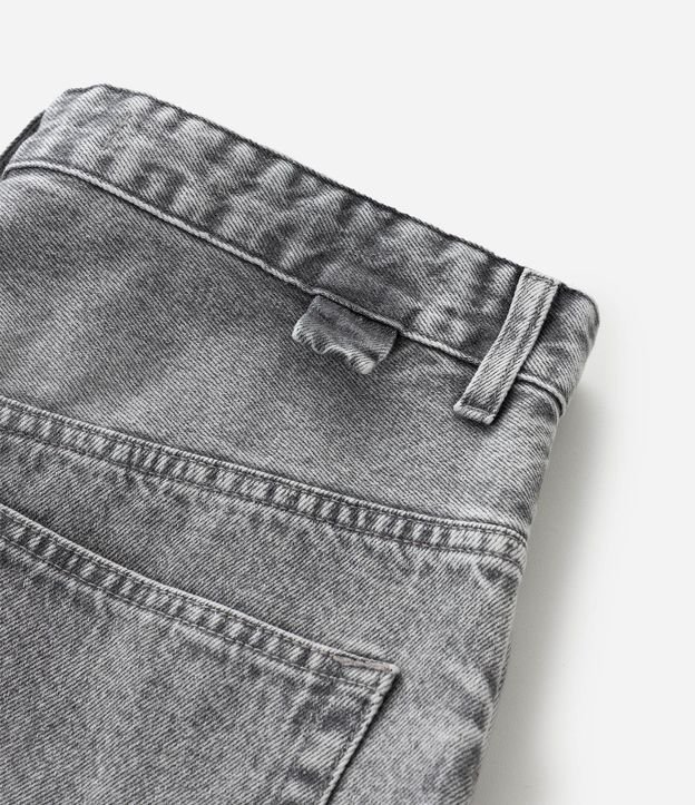 Bermuda Baggy en Jeans con Detalles de Costura 7