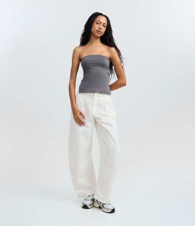 Blusa en Microfibra Sin Breteles con Fenda Lateral 3