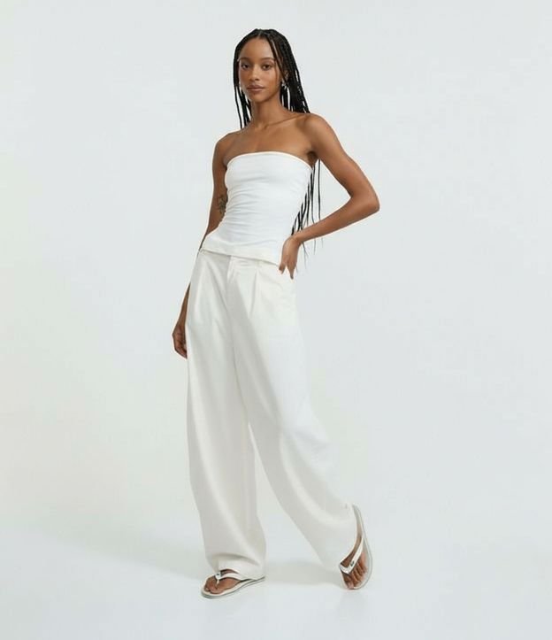Blusa en Microfibra Sin Breteles con Fenda Lateral 8