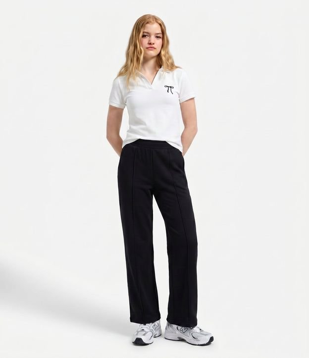 Blusa Polo en Piquet con Bordado de Lazo