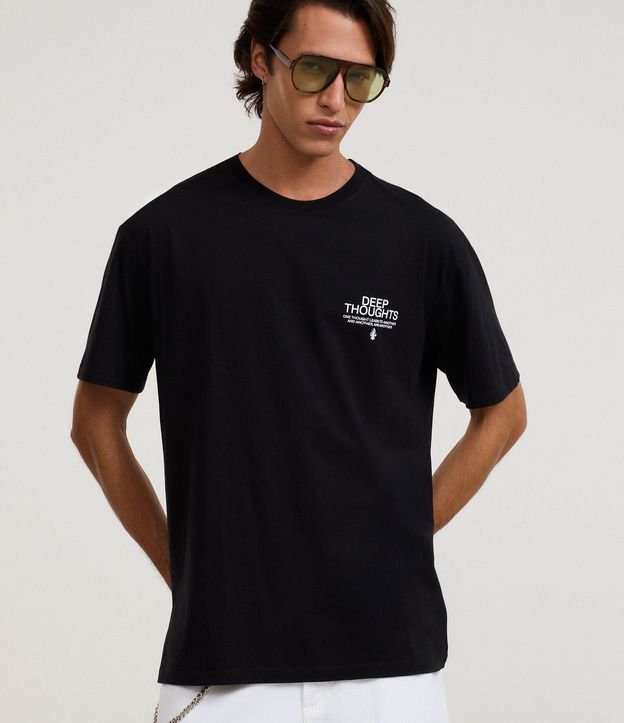 Remera Relaxed en Algodón con Estampa Lettering Estatua