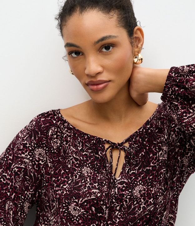 Blusa Femenina Manga Larga Follaje con Lazo Delantero 3