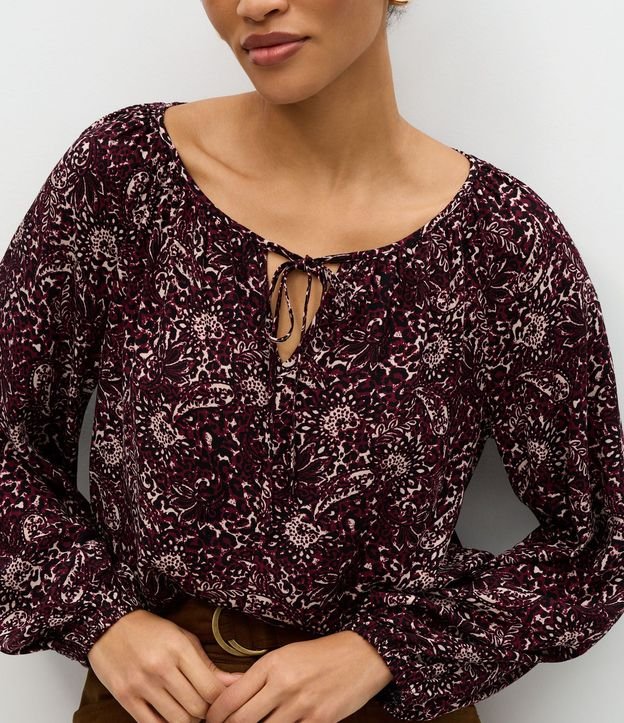 Blusa Femenina Manga Larga Follaje con Lazo Delantero 4