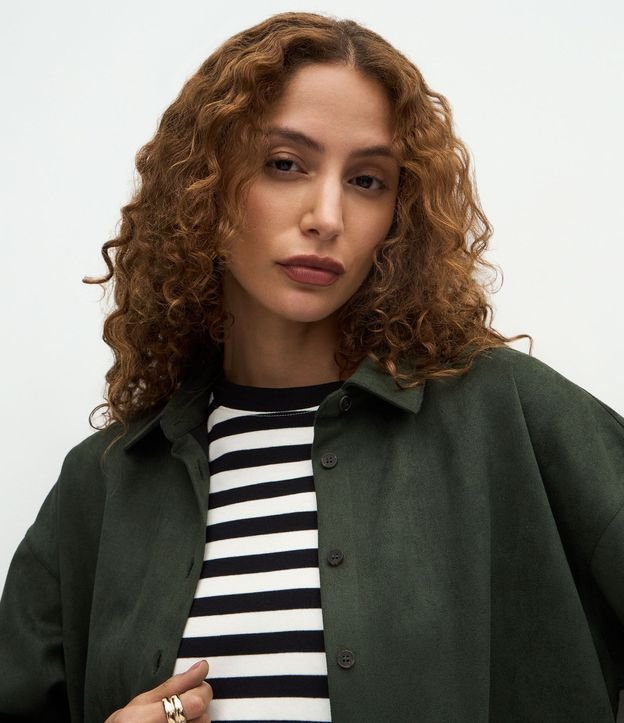 Camisa Oversized en Gamuza con Mangas Largas 3