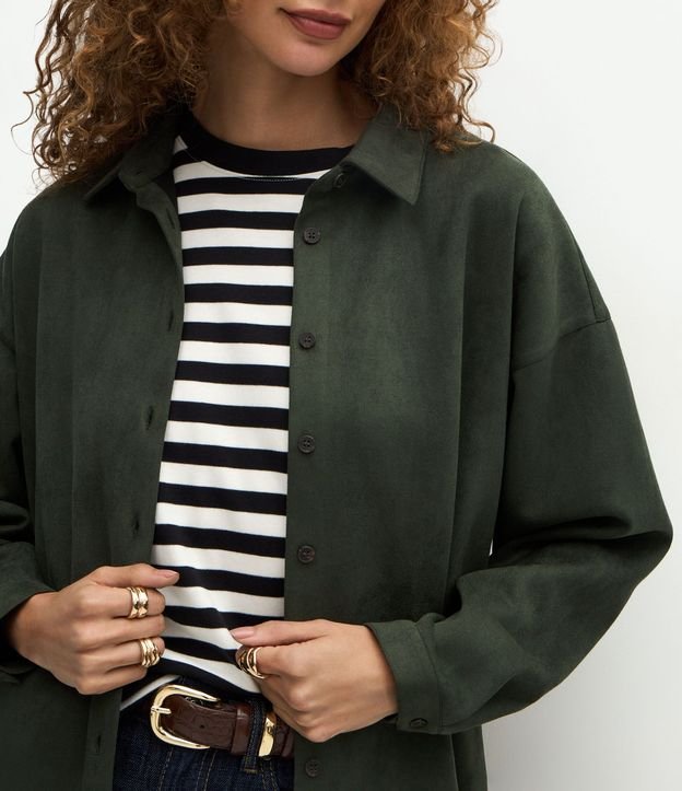 Camisa Oversized en Gamuza con Mangas Largas 4
