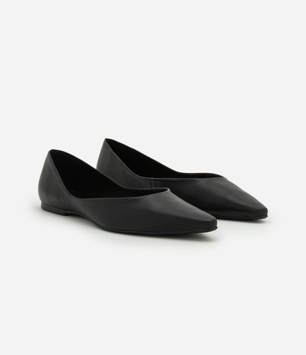 Zapatilla en Cuero con Punta Fina 3