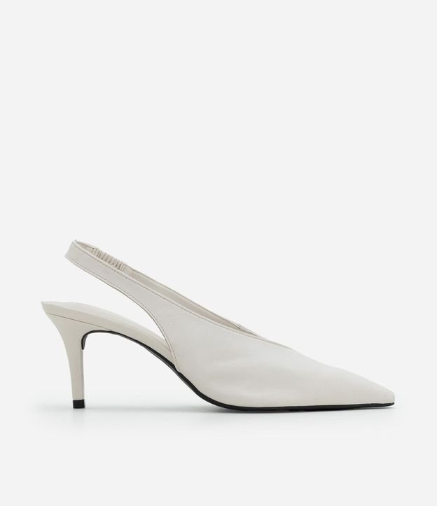 Zapato Tacones Slingback en Cuero con Escote V