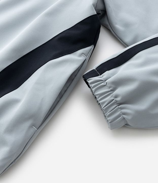 Campera Infantil Deportiva Rompe Viento con Recortes – Talle 5 a 14 años 5