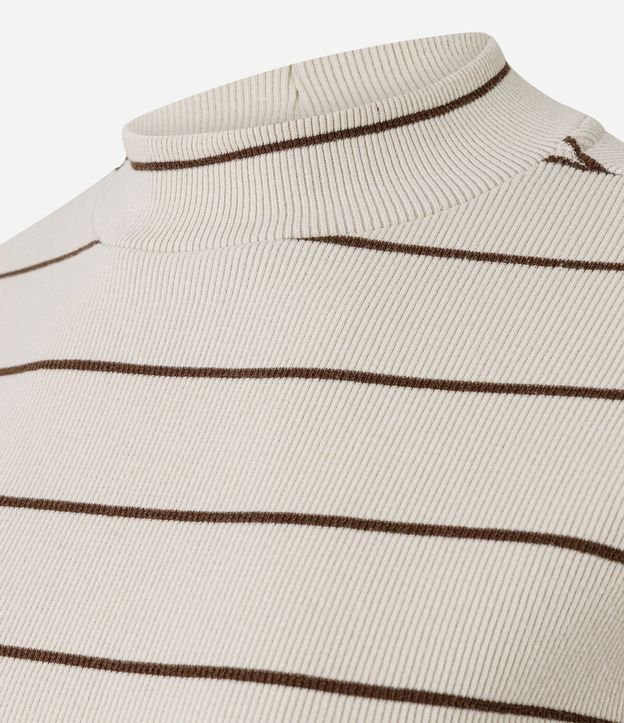 Blusa en Rib con Cuello Mediano y Estampa Rayada 5