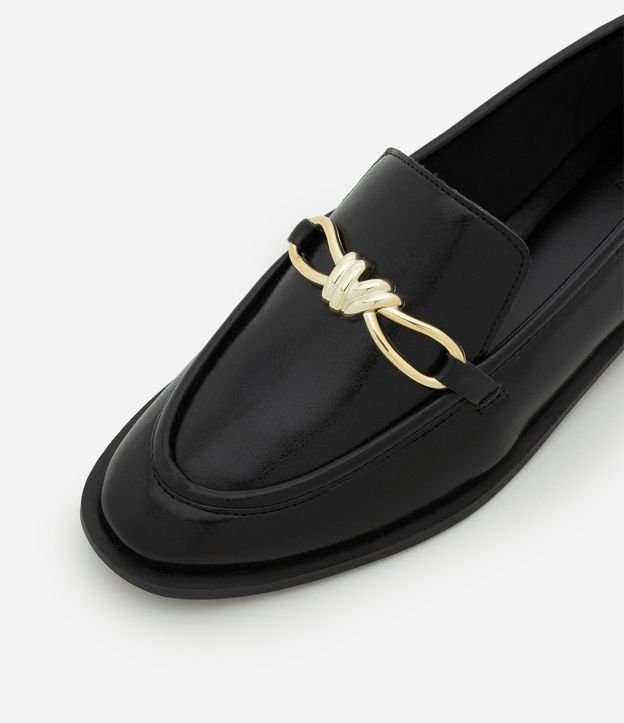 Zapato Mocasine en PU con Detalle Metálico 5