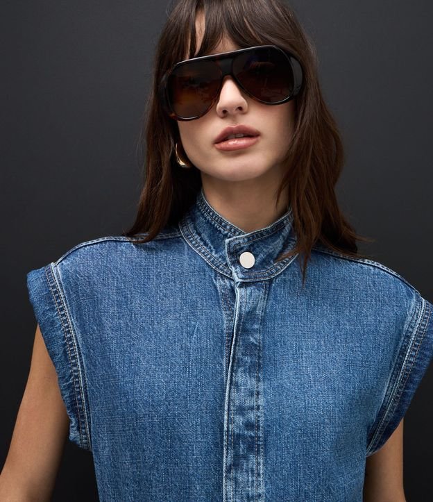 Mono Utilitário en Jeans con Cuello Padre y Cintura Ajustada 3