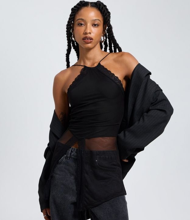 Blusa Halter en Tule con Encaje Aplicada 5