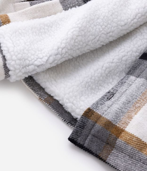 Campera en Franela de Cuadros con Sherpa 10