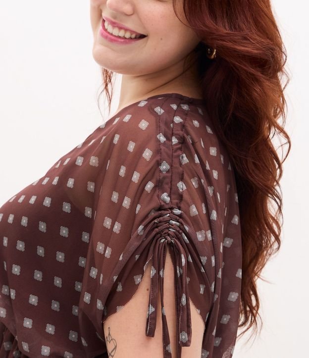 Blusa Bata en Tule con Forro Curve y Plus Size 4