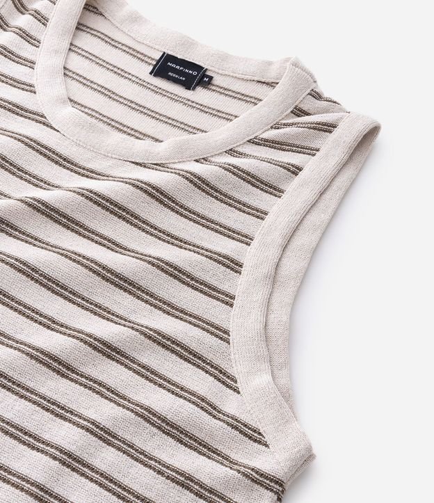 Musculosa en Punto Texturizado con Rayas Horizontales 9