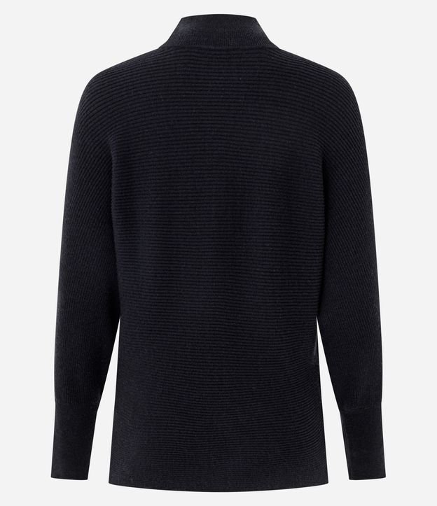 Blusa Regular en Punto con Cuello Alto 7