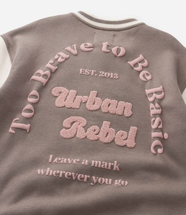 Campera Bomber Infantil con Bordados Lettering – Talle 5 a 14 años 8