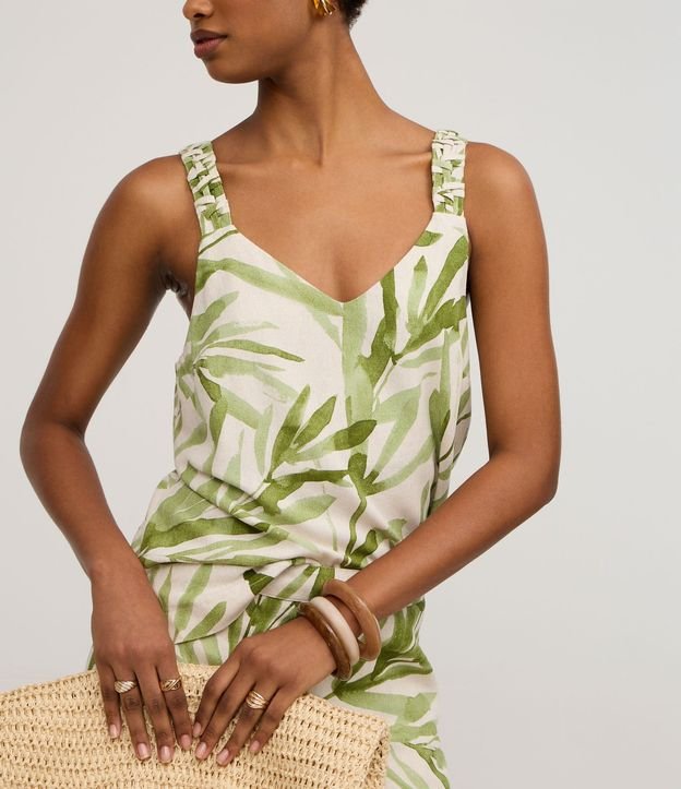 Musculosa en Viscolino con Estampado Follaje y Cuello V 4