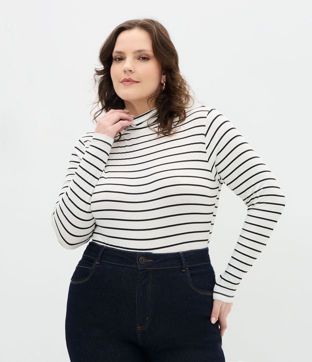 Blusa en Viscolycra con Cuello Alto Curve & Plus Size