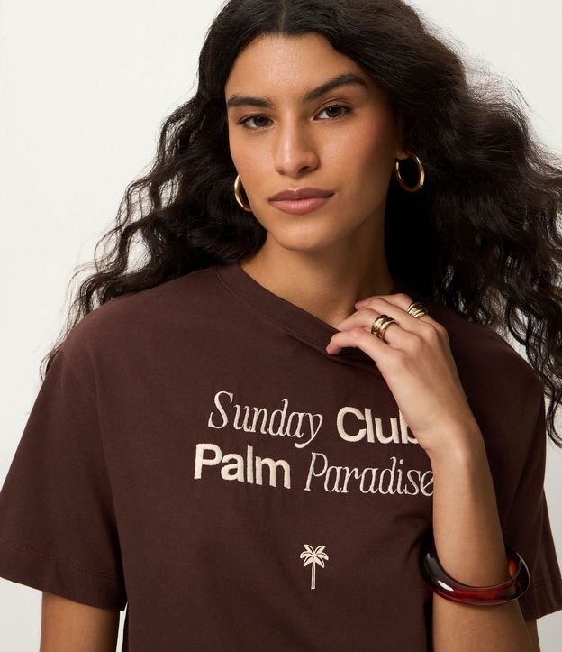 Remera Manga Corta en Algodón con Lettering y Palmera 4