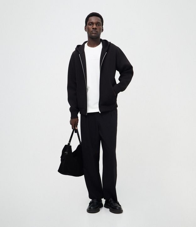 Remera Boxy en Poliéster con Lettering Novateur 2